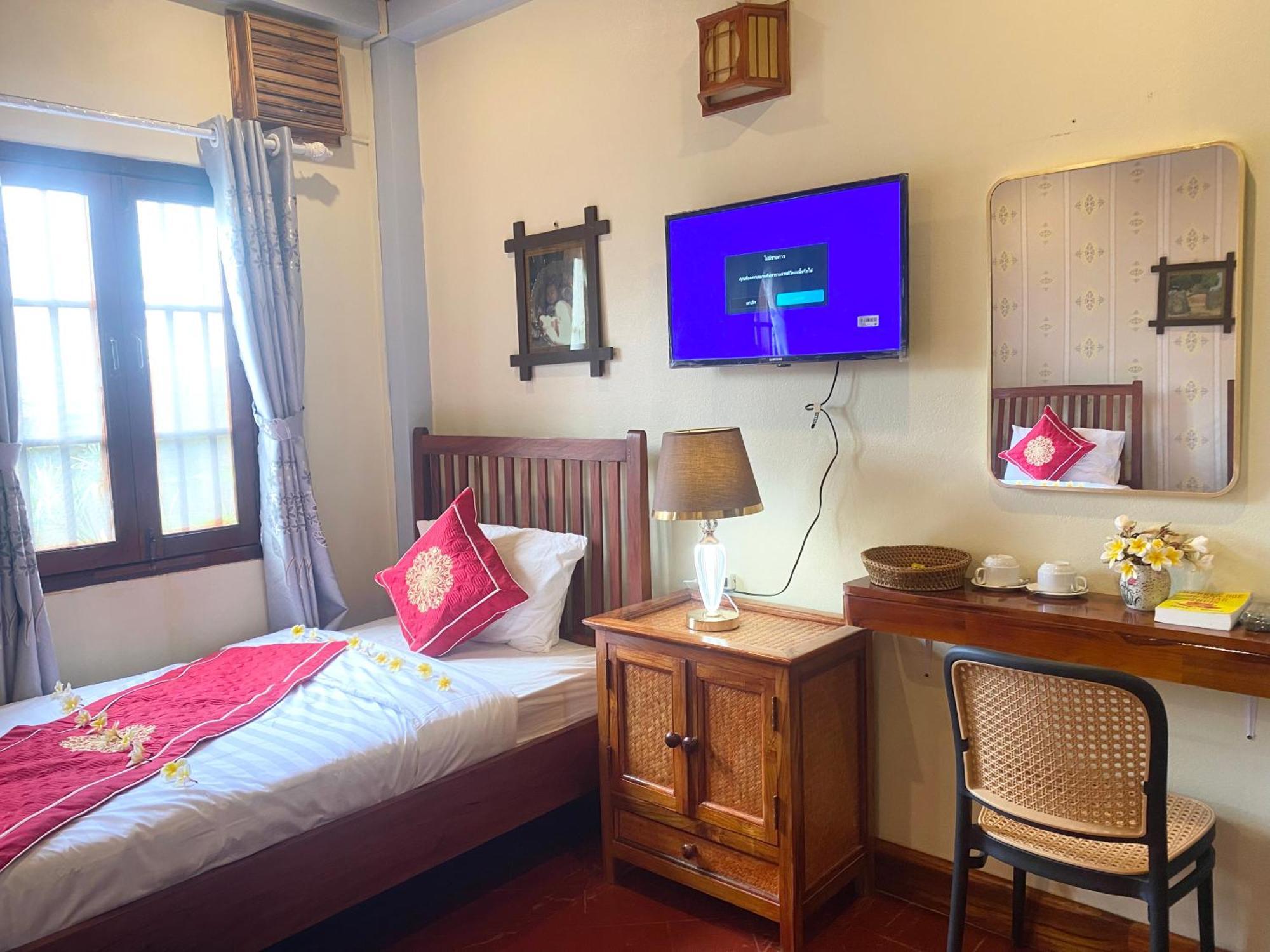 Golden Sun Boutique Hotel Luang Prabang Bagian luar foto