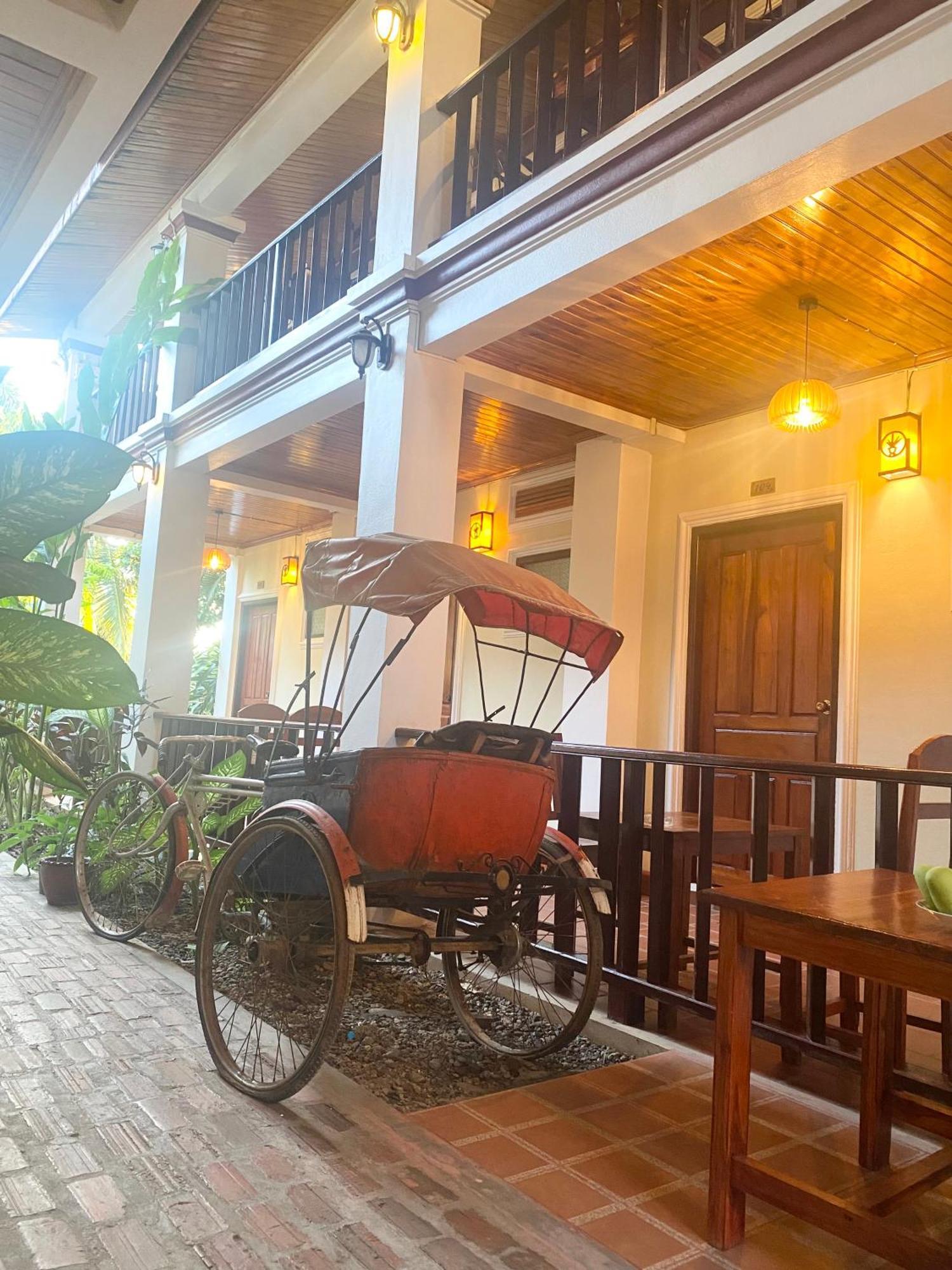 Golden Sun Boutique Hotel Luang Prabang Bagian luar foto