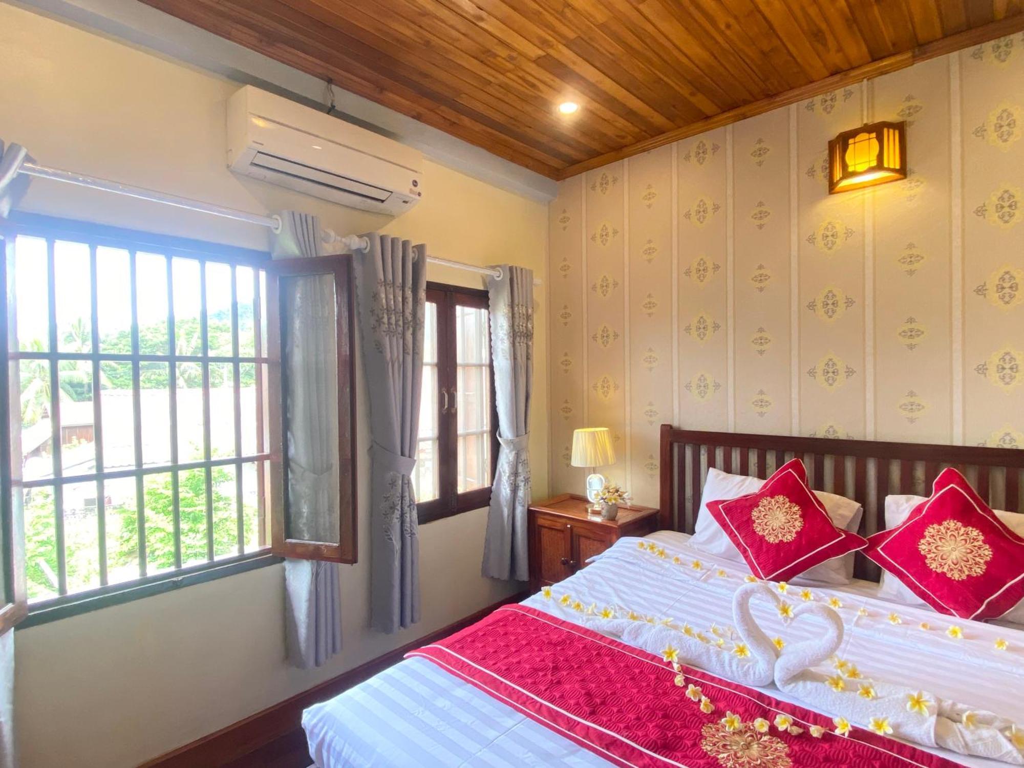 Golden Sun Boutique Hotel Luang Prabang Bagian luar foto