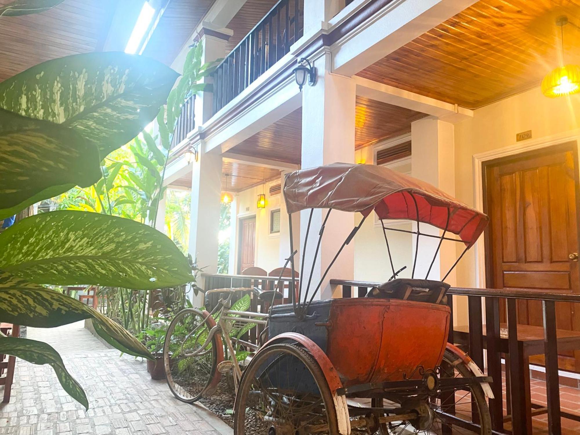 Golden Sun Boutique Hotel Luang Prabang Bagian luar foto