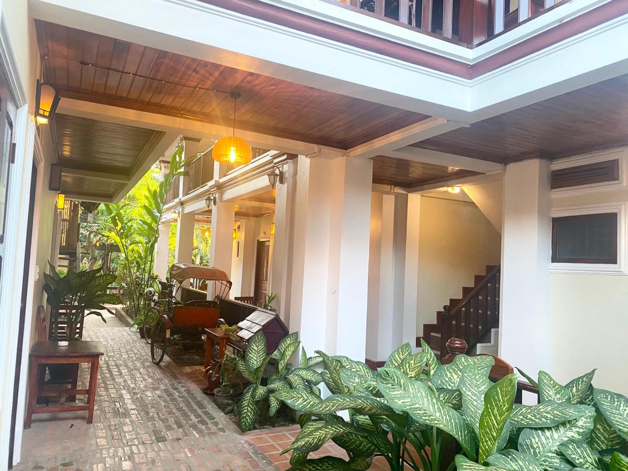 Golden Sun Boutique Hotel Luang Prabang Bagian luar foto