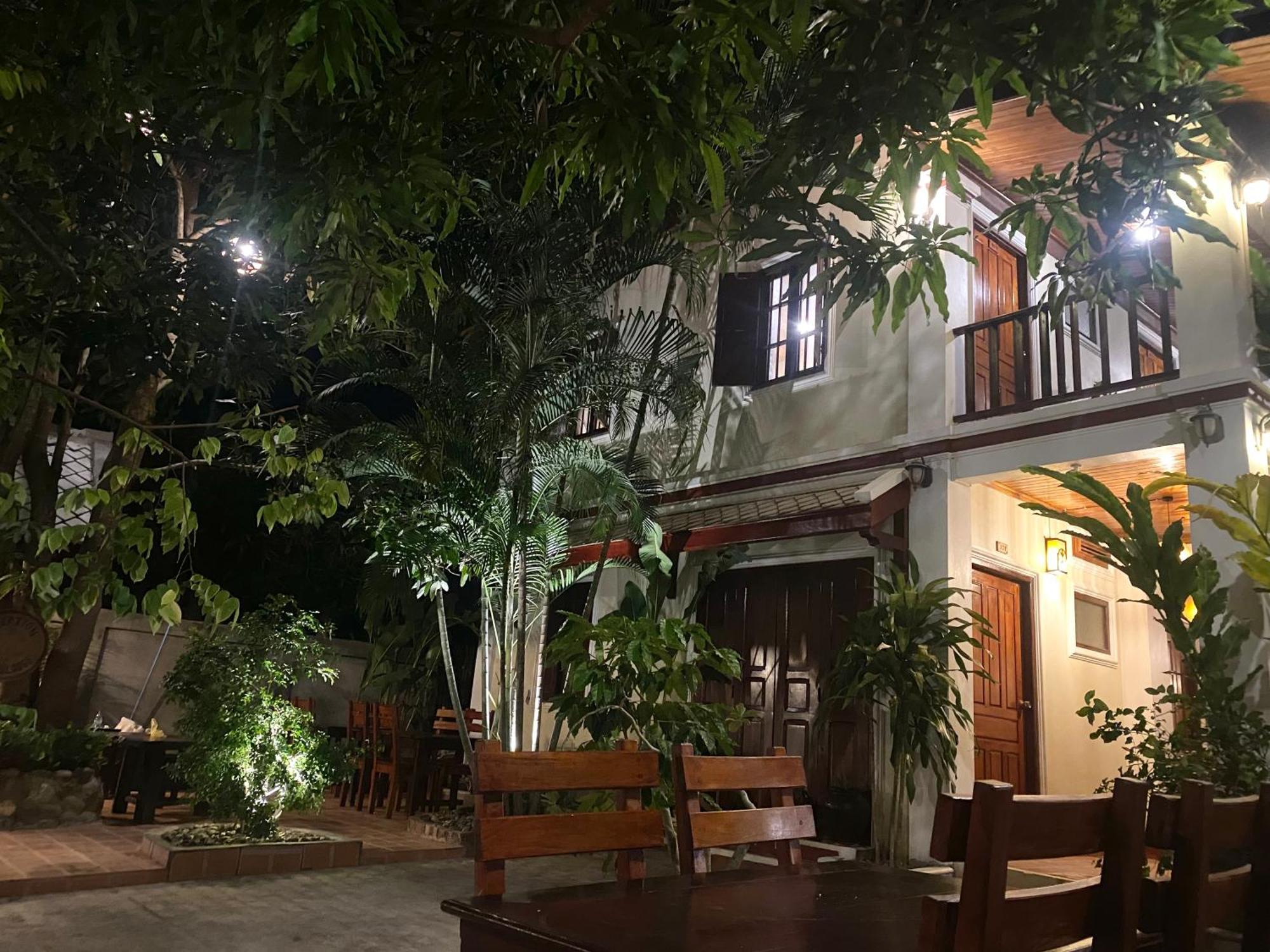 Golden Sun Boutique Hotel Luang Prabang Bagian luar foto