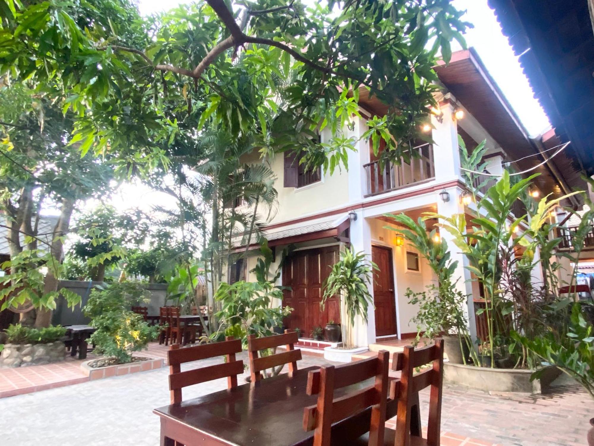 Golden Sun Boutique Hotel Luang Prabang Bagian luar foto